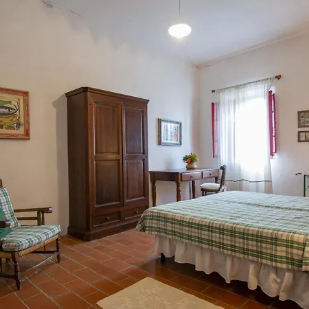 Mattonai By Interhome *